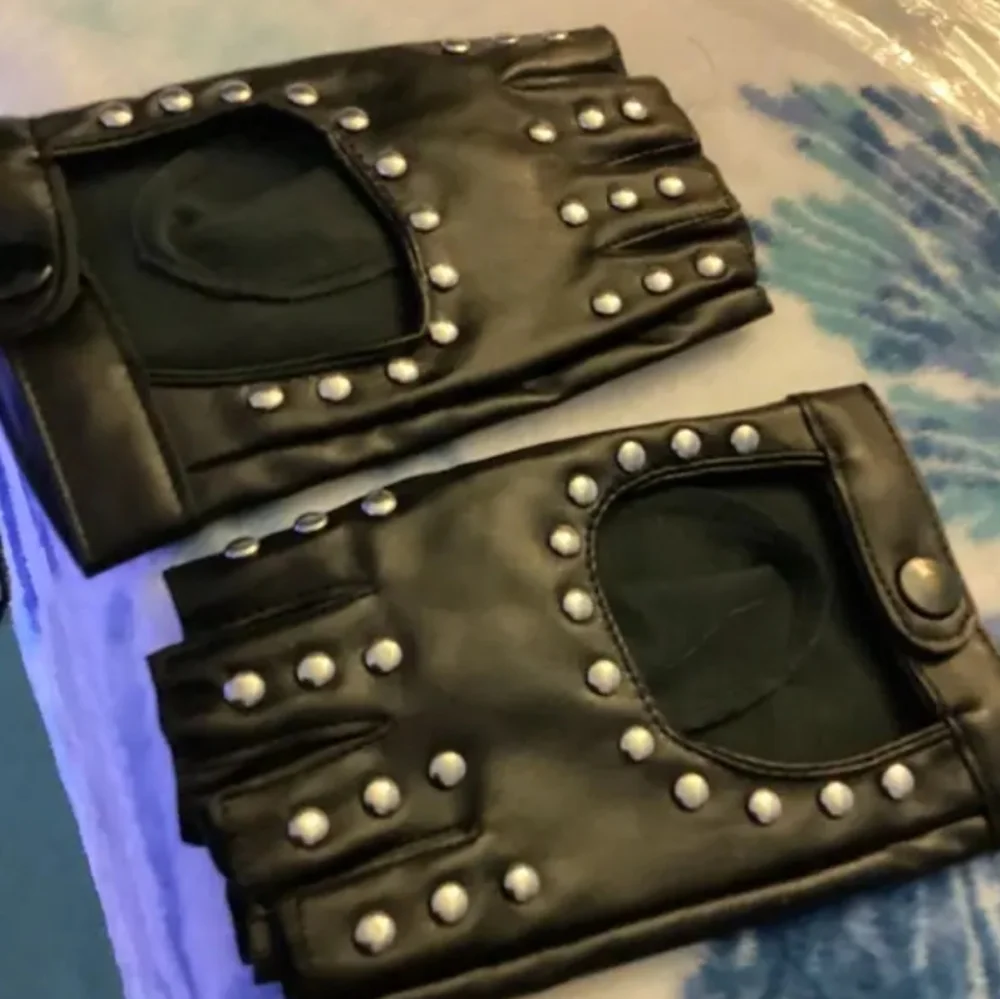 Black Faux Leather Studded Fingerless Gloves W/Snap Button Wrist Closure (OS)